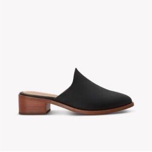 Soludos Venetian Black Mules